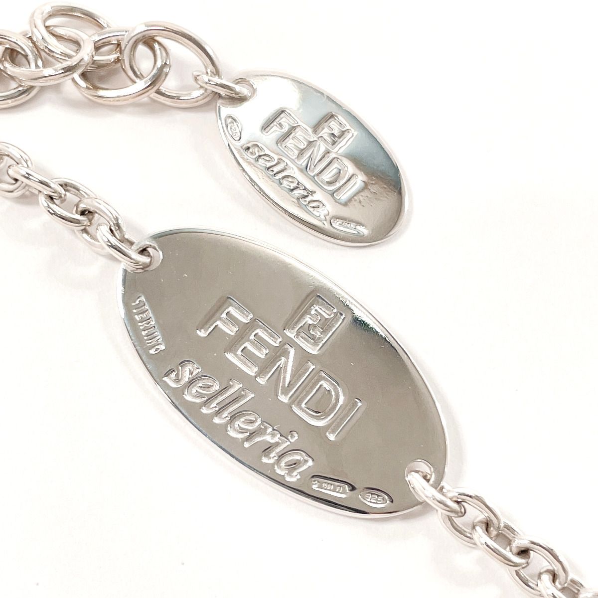 美品 フェンディ ブレスレット セレリア ロゴ プレート シルバー 925 FENDI フェンディ ブレスレット ロゴ プレート セレリア シルバー925