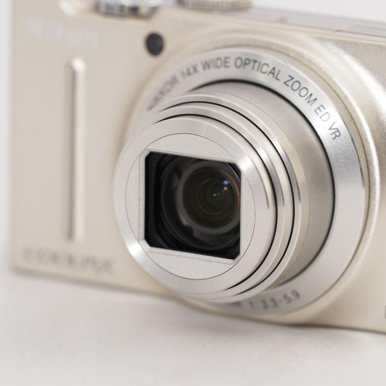 COOLPIX