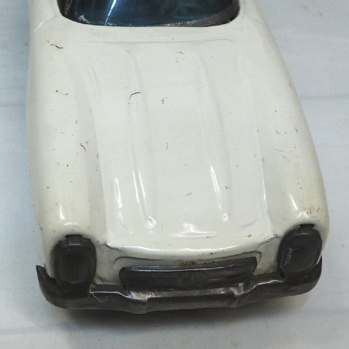 Asahi【Mecedes Benz 300SL ROADSTER メルセデスベンツ ロードスター白】ブリキtin toy carミニチュア自動車ATC 旭玩具 アサヒ【箱無】0336