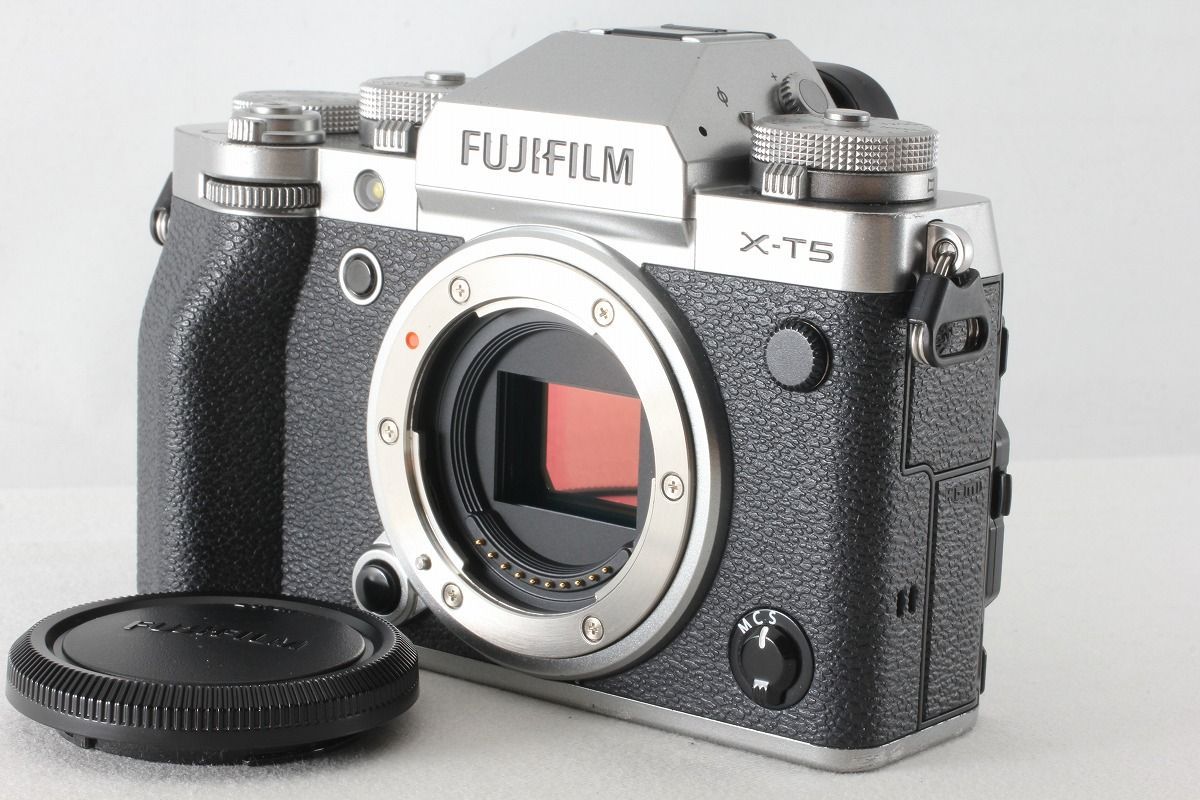 フジフィルム X T 5 ボディ シルバー 完備 元箱 48632