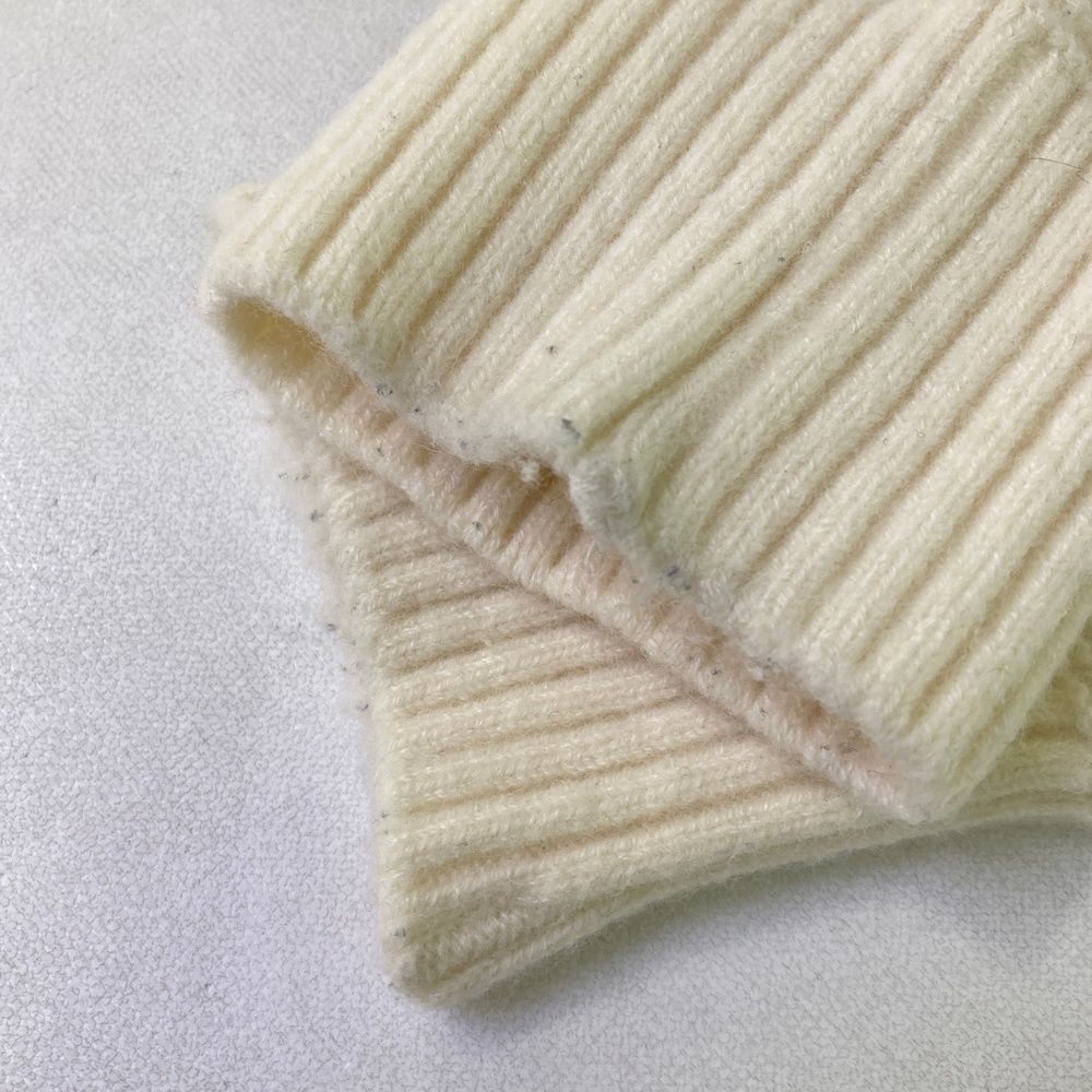 Malbon Golf セーター 韓国限定 修身フィット保暖ニット 即購入可☘️ Malbon Golf セーター 韓国限定 修身フィット保暖ニット 即購入