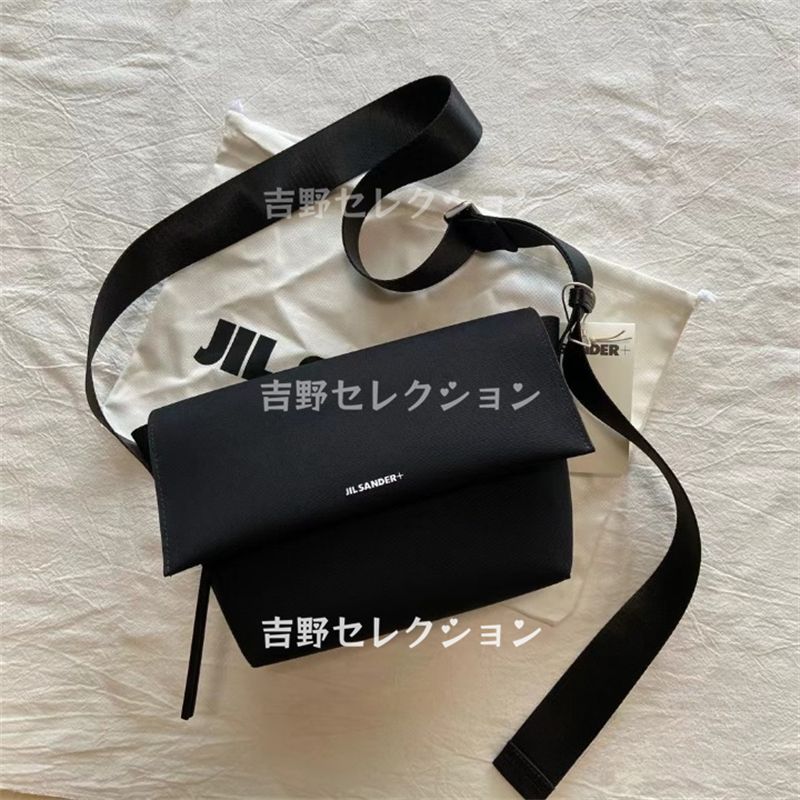 新品、未使用 JIL SANDER ジルサンダー メンズ ショルダーバッグ ブラック 男女兼用 ロゴプリント キャンバス クロスボディバッグ -  メルカリ