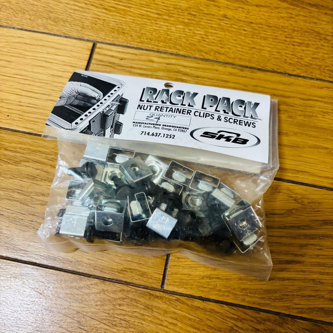 最終値下げ！ SKB エスケービー ラックケース 大型ハンドル付き 樹脂製ラック 6U ラック