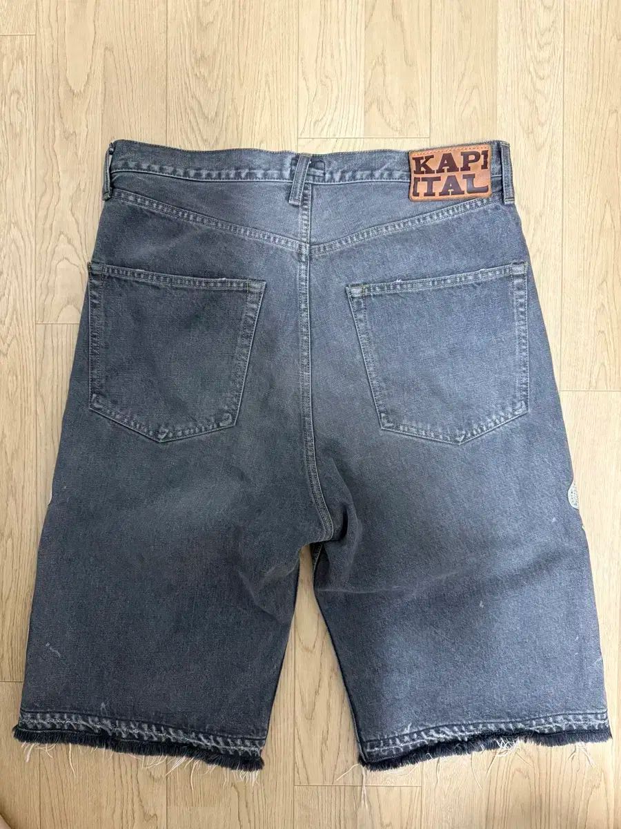 34 KAPITAL(キャピタル) ボーン デニム ショートパンツ - メルカリ