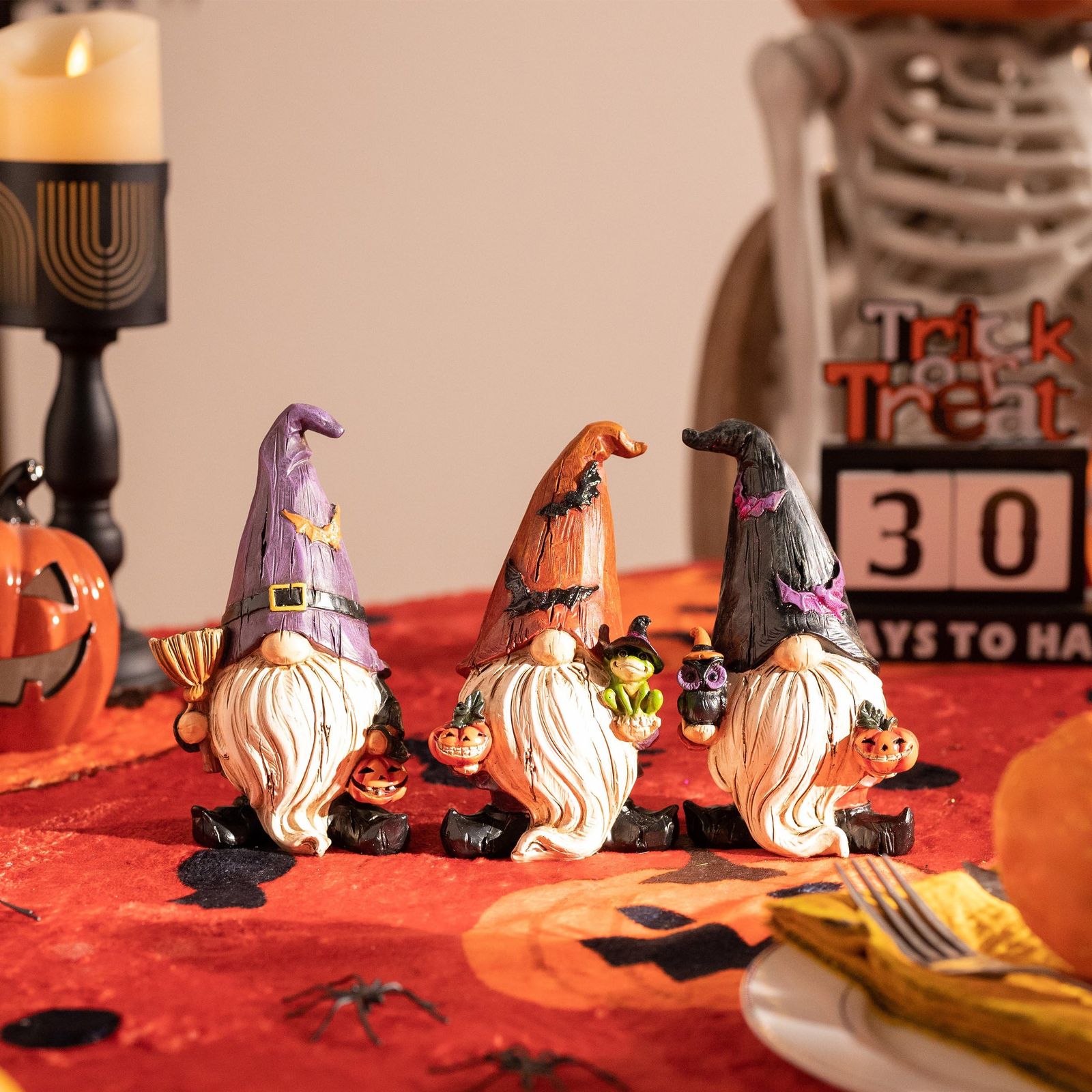 オレンジ色の獅子の置物3体セット　珊瑚風　縁起物　山珊瑚？ オレンジ色の獅子の置物3体セット珊瑚風縁起物山珊瑚？