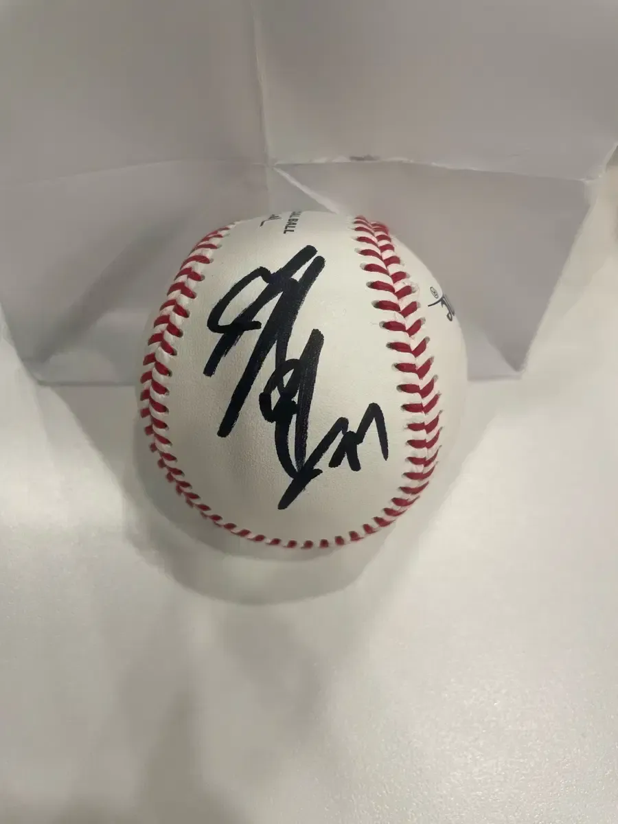 再再再再値下げ！BBM2022CROWN 李承燁 直筆サインカード 16枚限定 2025