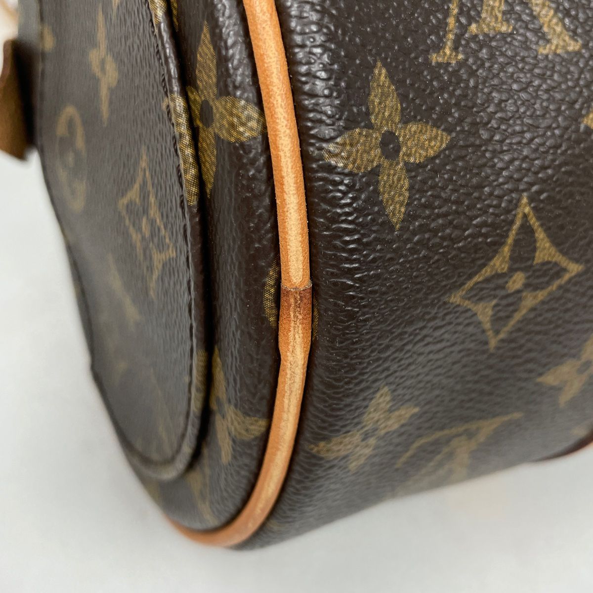 ルイ・ヴィトン Louis Vuitton パピヨン 肩掛け 筒型 ハンドバッグ 