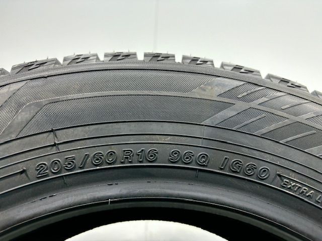 205|60R16 YOKOHAMA