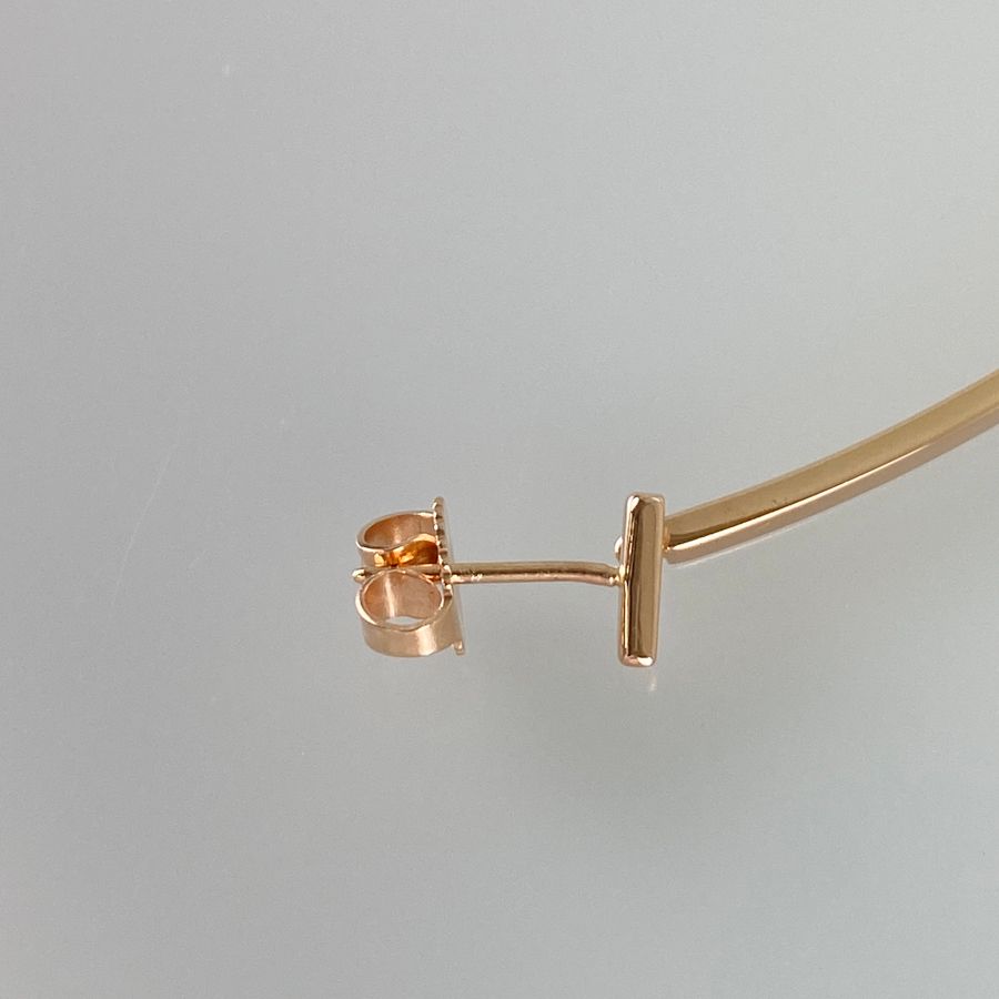 ピアス