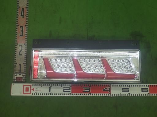 デコトラ 小糸 3連LED テールランプ 左右 ノーマル BRIGHTFACE_UK