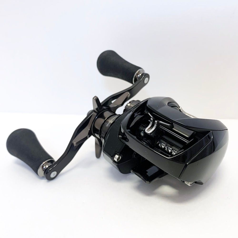 加古川店 Daiwa ダイワ リール 22ジリオン TW HD 1000H ベイトリール 右ハンドル 86