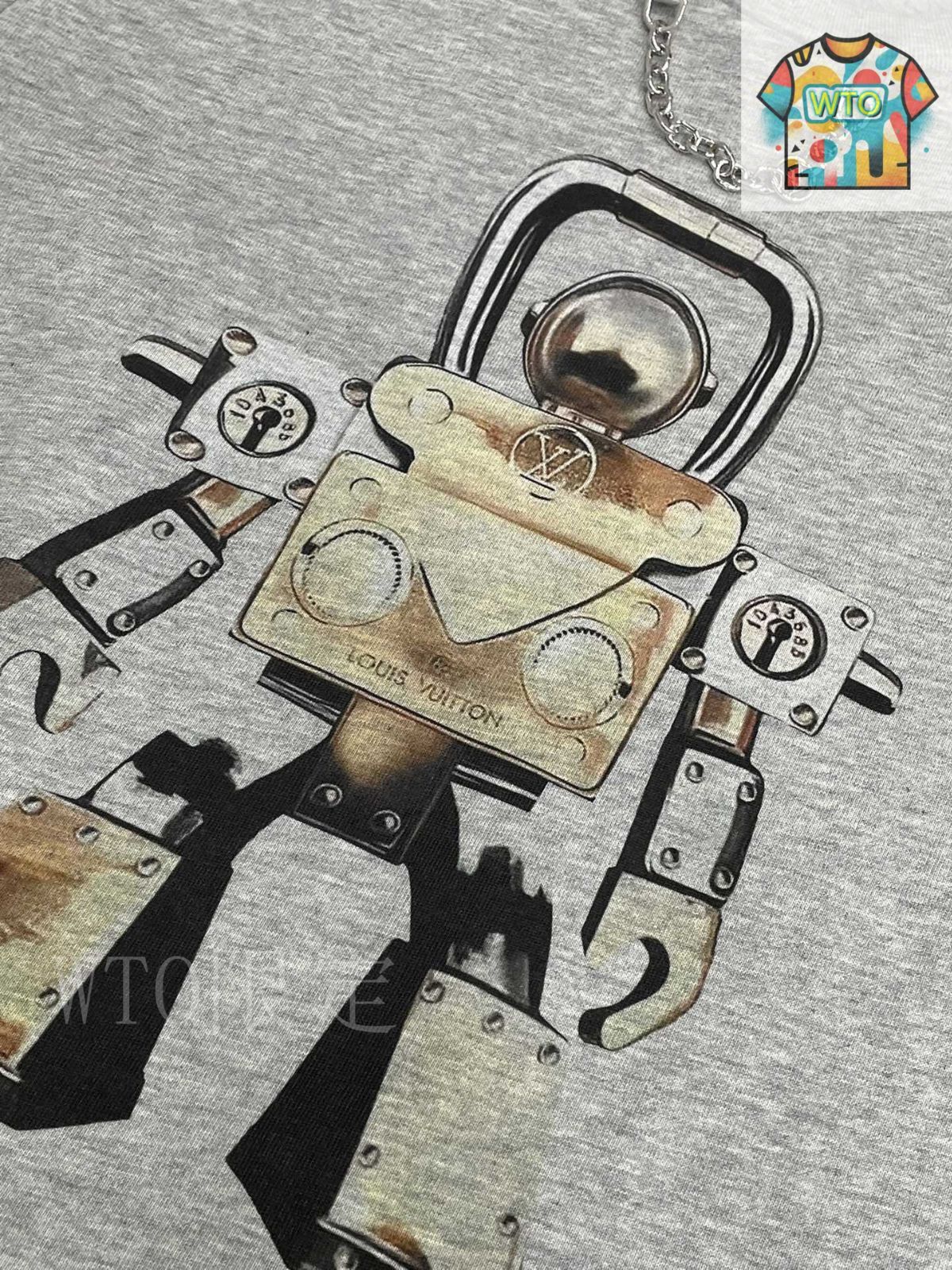 【遊び心あるロボットプリントが魅力】Louis Vuitton★Ｔシャツ louis-vuitton-robot-t-shirt--