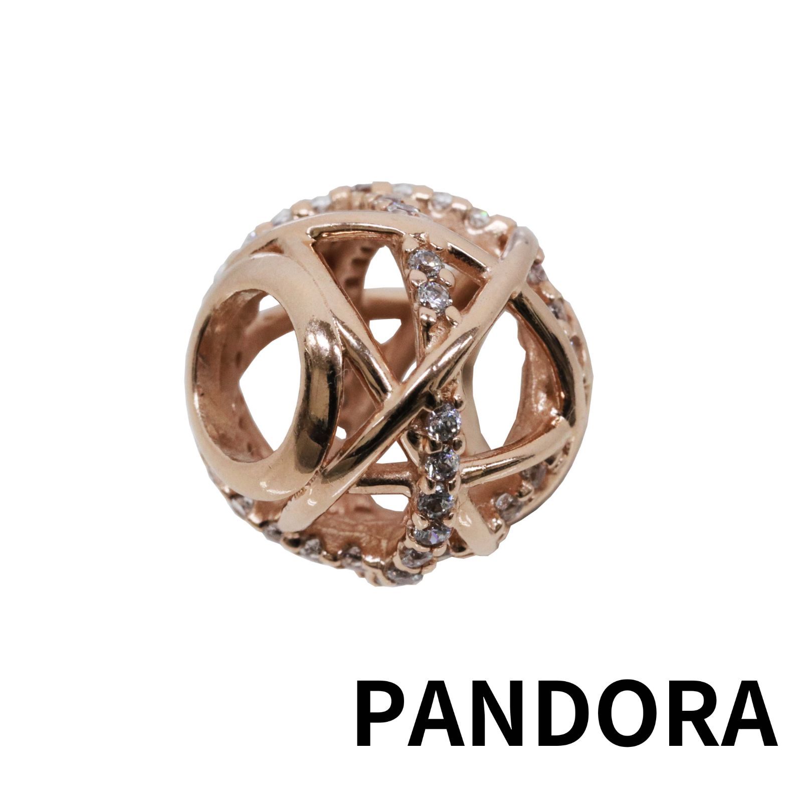 ☆【新品・正規品】ボックス・ショッパー付 PANDORA(パンドラ) ☆スパークリング ポリッシュド ラインズ チャーム☆ カスタマイズアクセ ブレスレット ブランド アクセサリー 東京発送