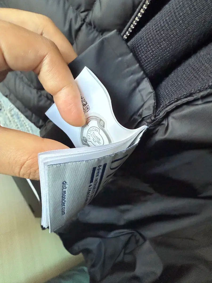 MONCLER モンクレール