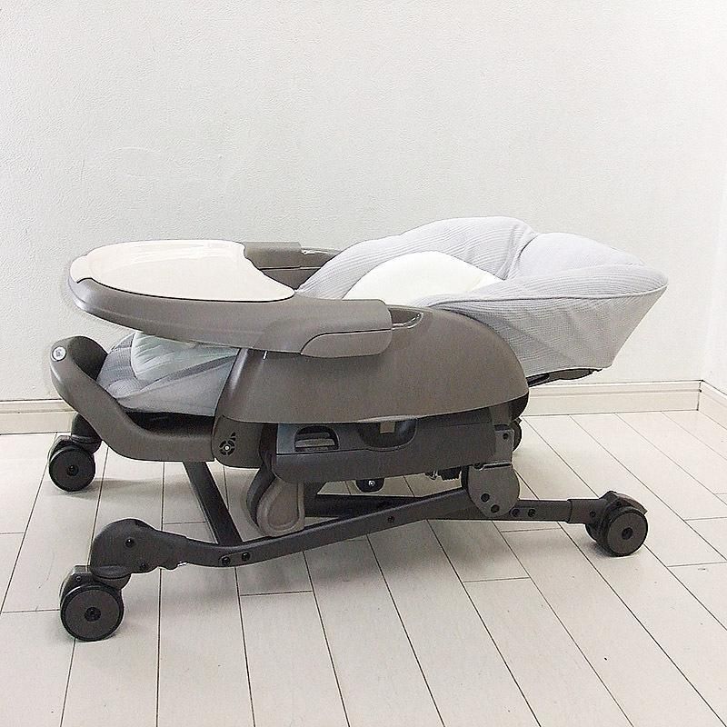 ベビー家具・寝具 美品✨ コンビ ネムリラハンディスウィング ホールド
