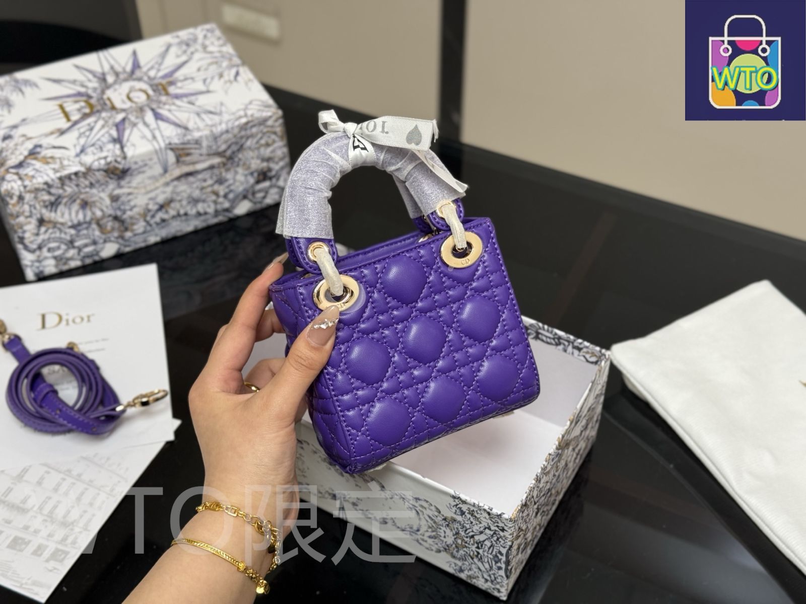 【残り僅か☆/パープル色が魅力☆】DIOR ミニバッグ 今日特価】Dior Mini Lady Dior Bag / ディオール ミニ レディー