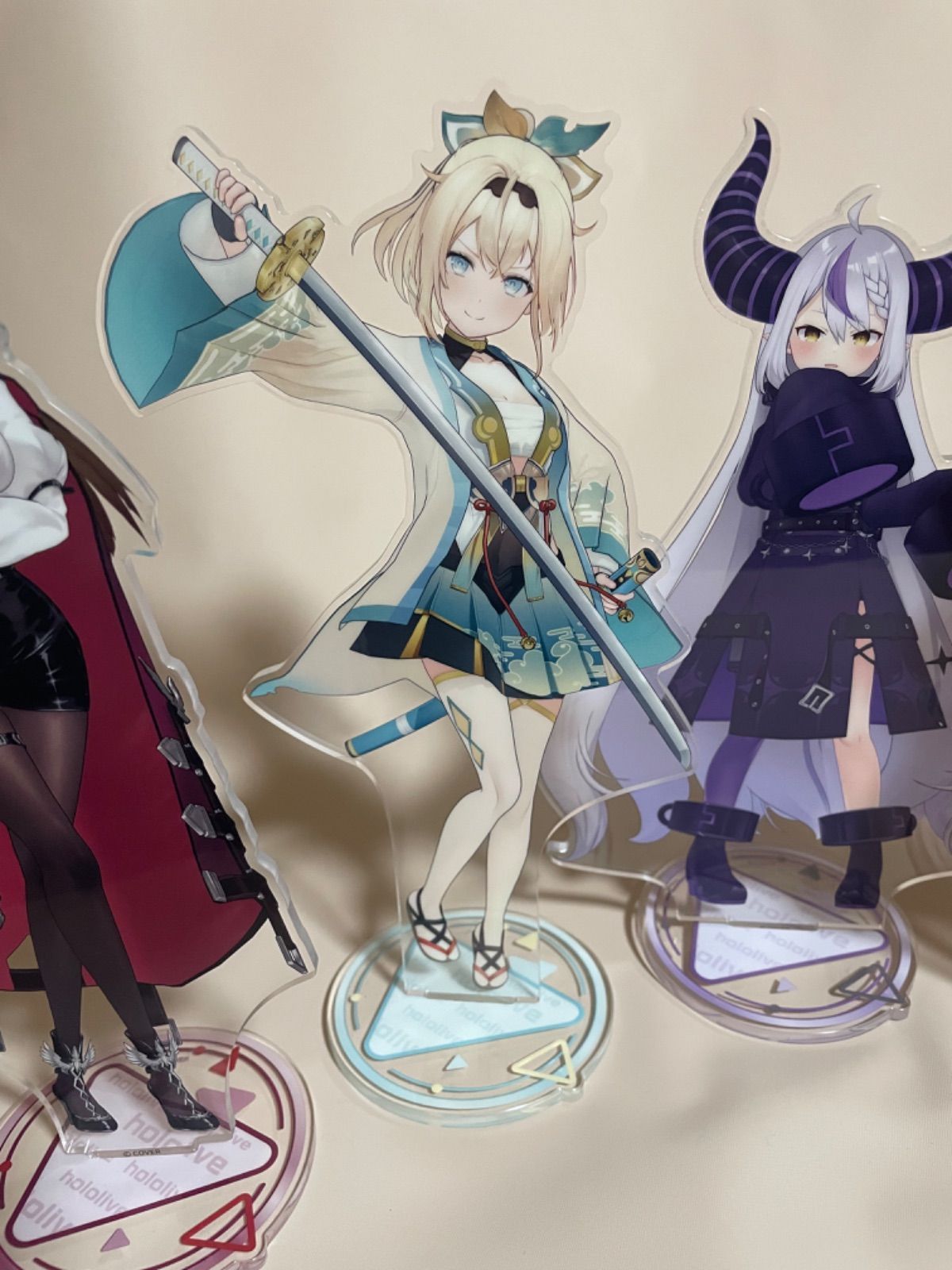 ホロライブ 3Dアクリルスタンド 5人セット - メルカリ