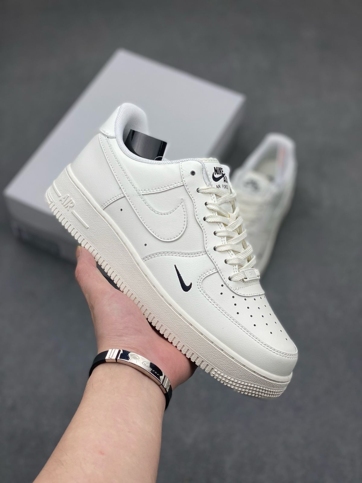 値下げします 新品 NIKE ナイキ スニーカー エアフォース NIke Air Force 1 Low スニーカー メンズ レディース ローカット 男女兼用 並行輸入品