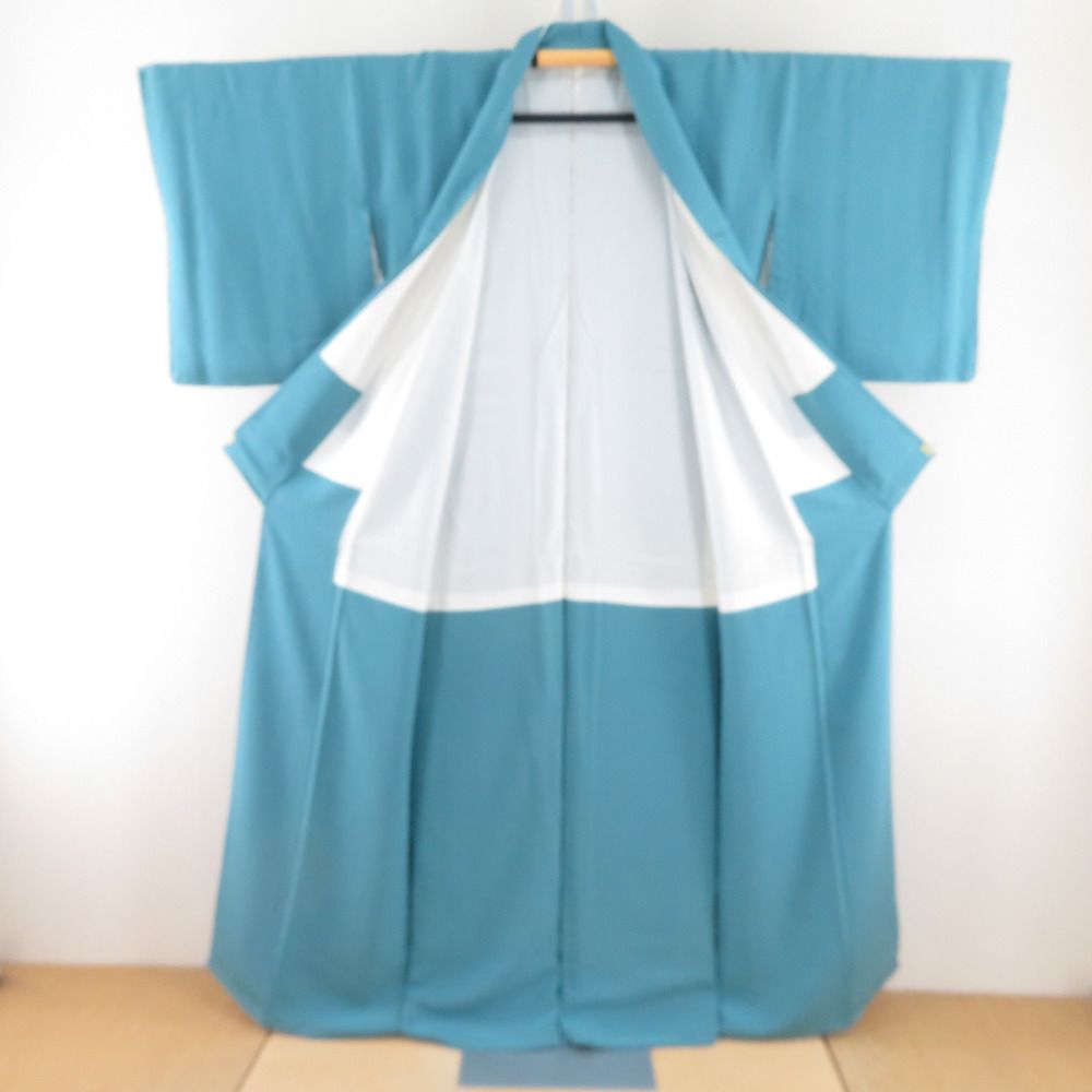 色無地 袷 ターコイズブルー 一つ紋 笹竜胆紋 広衿 正絹 仕立て上がり 身丈158cm 【キモノオフ野々市若松店】 色無地 袷 ターコイズブルー 一つ紋 笹竜胆紋 広衿 正絹 仕立て上がり