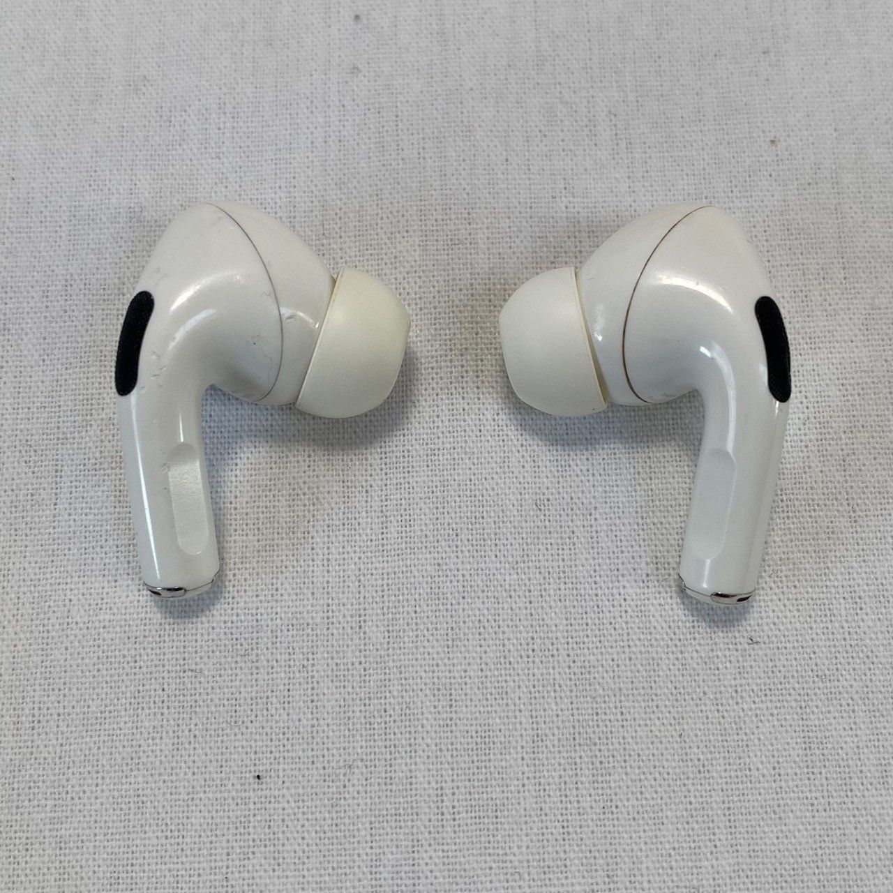 AirPods Pro 第2世代 箱付き ジャンク品 ジャンク品】AirPods/Pro/MWP22J/A/本体/充電ケース付き/通電