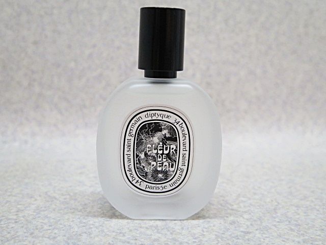 ディップティック　ヘアミストフルールドゥポー30ml Fleur de Peau（フルール ドゥ ポー） - ヘアフレグランス