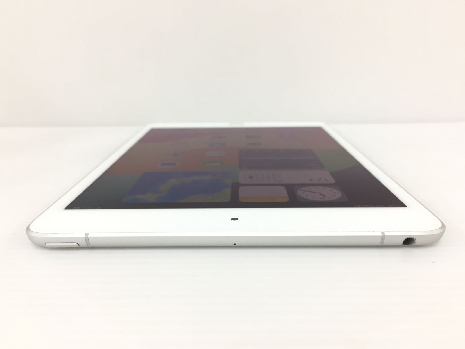 〇【良品】au iPad mini 第5世代 Wi-Fi＋Cellularモデル 64GB A2124