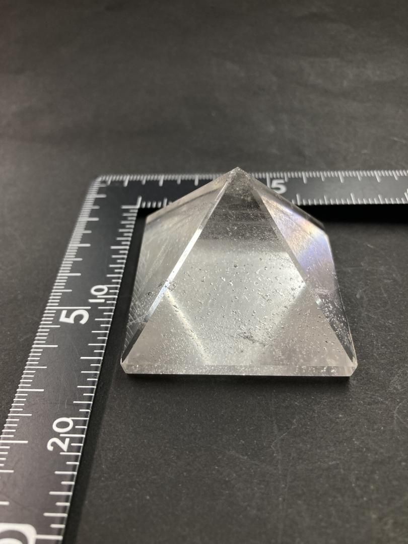 クリスタル E34360水晶＊ピラミッド＊Quartz＊天然石＊磨き＊ 水晶
