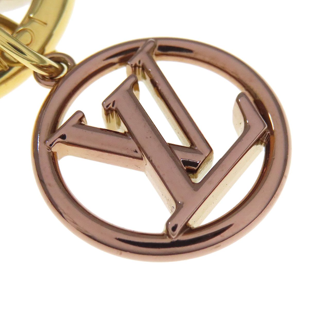 VUITTON