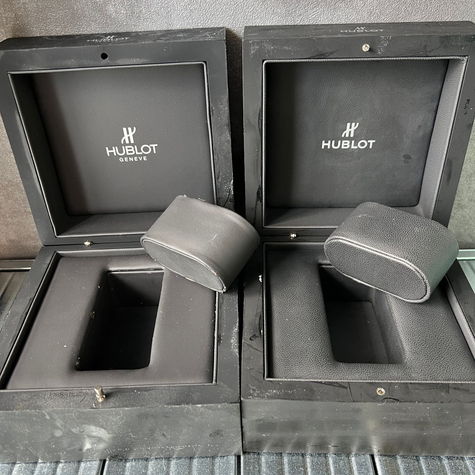 ウブロ HUBLOT 空箱 時計ケース USB・ZIP・冊子×1 取扱説明書×1
