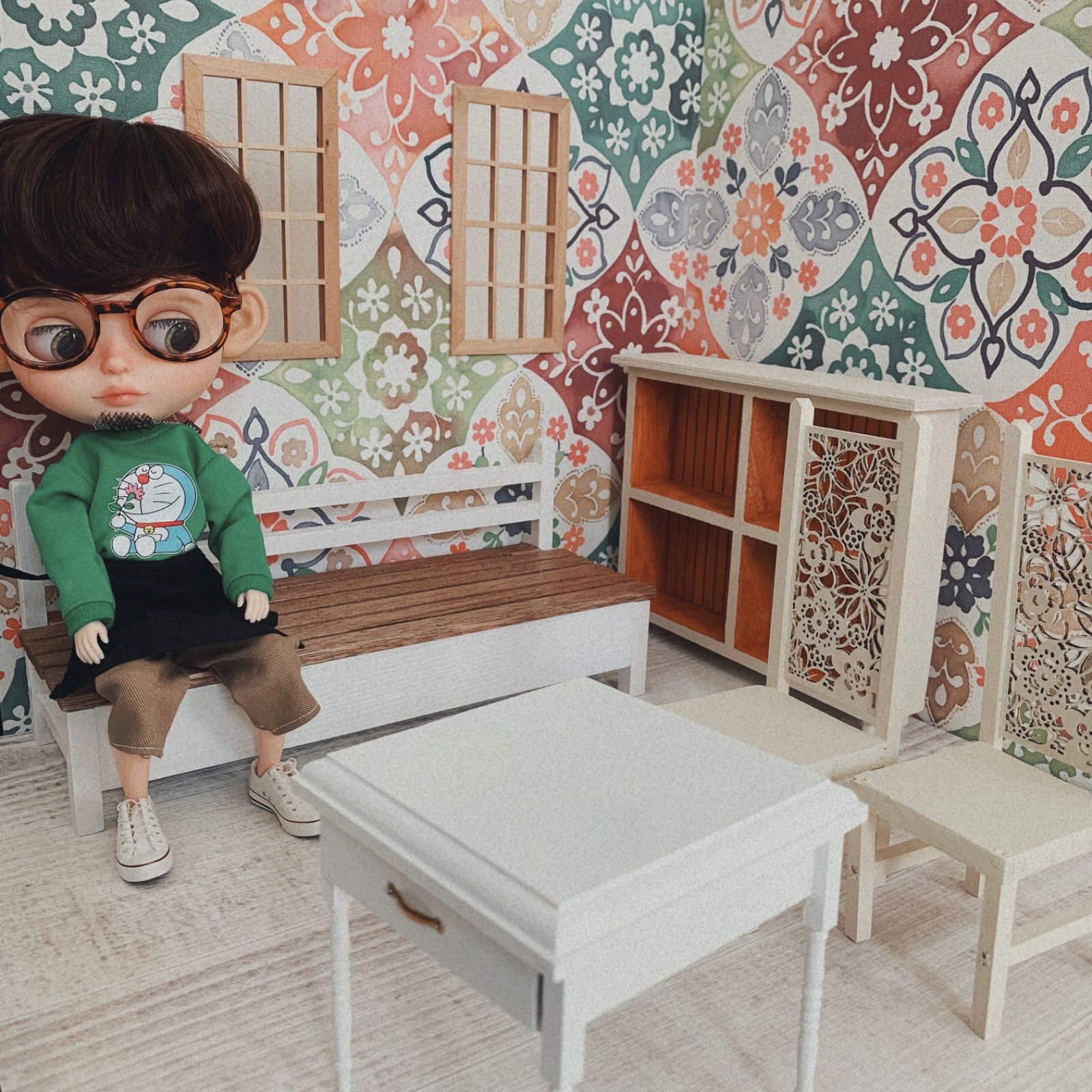 メルカリshops Dollhouse ドールハウス 白い家具と可愛い壁紙のお部屋