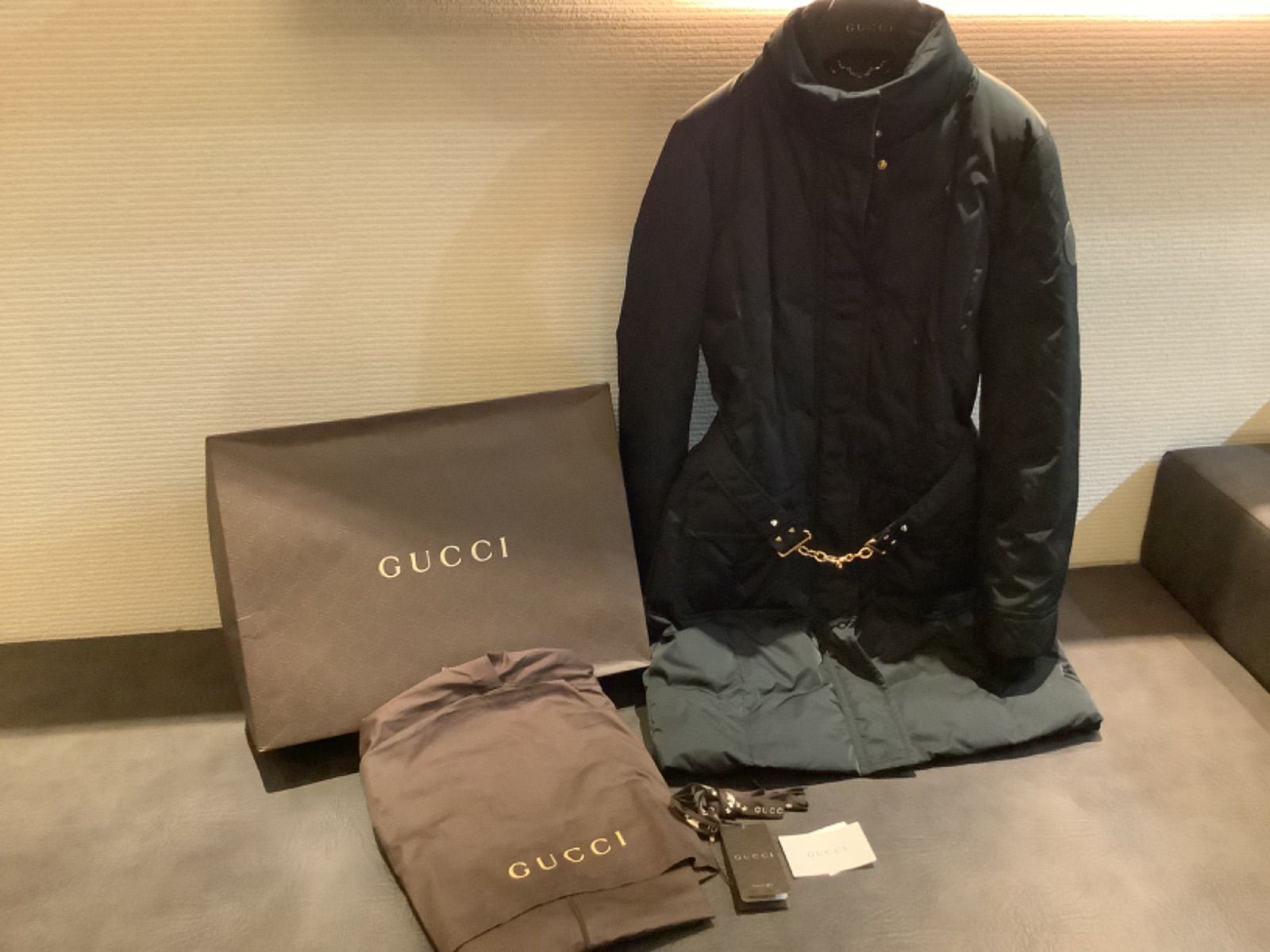 グッチ GUCCI ビット ゴールド金具 GG柄 ロング ダウン コートブラック 【42】レディース ダウンジャケット I44 - メルカリ