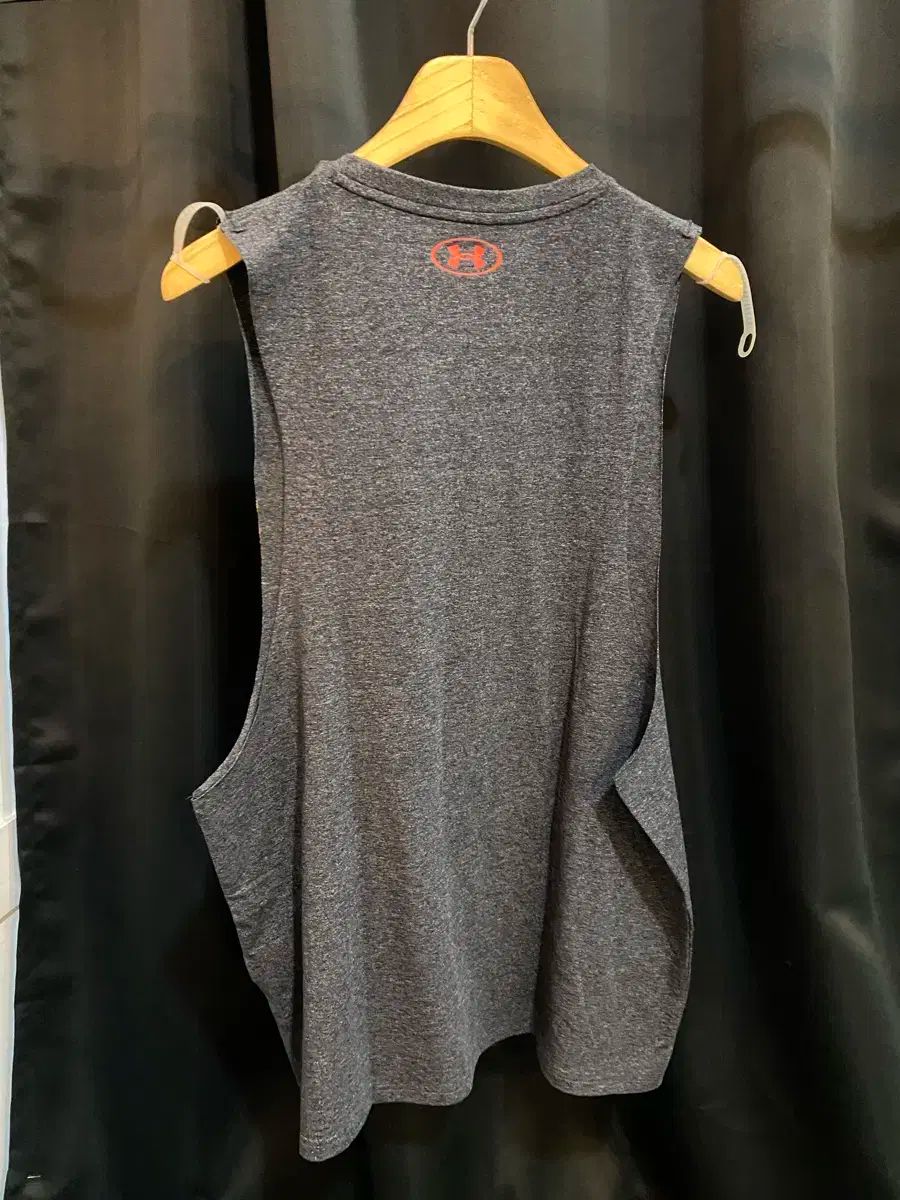 お値下げ【新品・未使用】WE’RTHY 2nd SKIN TANK sizeM 新品・未使用】WE'RTHY 2nd SKIN TANK sizeM 新品・未使用】WE'RTHY