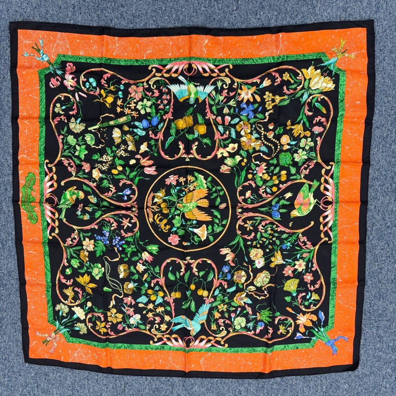 HERMES カレ(90四方) スカーフ 1271 - メルカリ