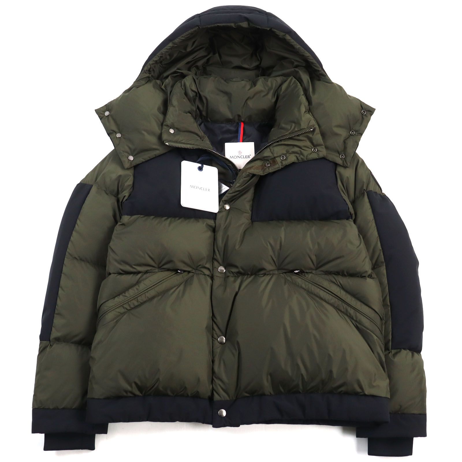 未使用品○MONCLER モンクレール 21-22AW G20911A00113 68352 JOFFE GIUBBOTTO ロゴワッペン付  ボーダーキルティングステッチ バイカラー ダウンジャケット カーキグリーン ブラック 2 ハンガー付 正規品 - メルカリ