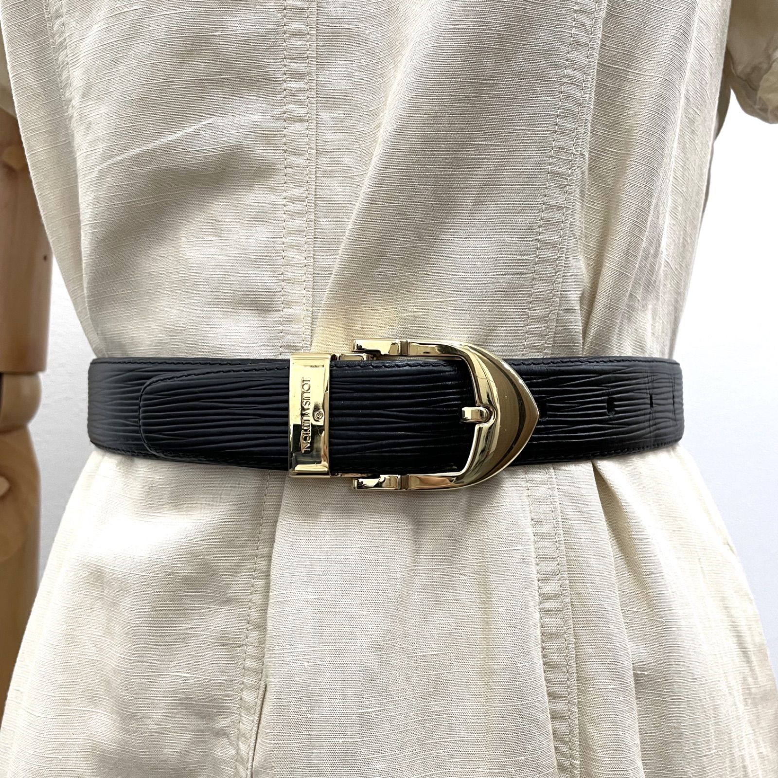 美品✨ルイヴィトン エピ サンチュールクラシック 110/44 レザー ブラック Louis Vuitton ルイヴィトン エピ サンチュール クラシック