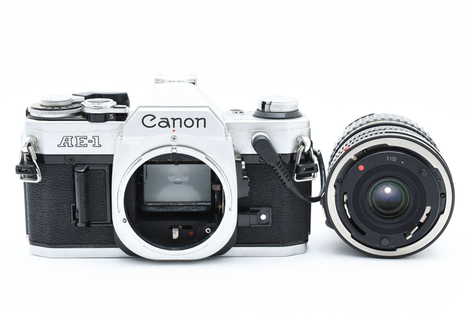 ☆ キャノン CANON AE-1 シルバー ボディ + NEW FD 35-70mm F3.5-4.5