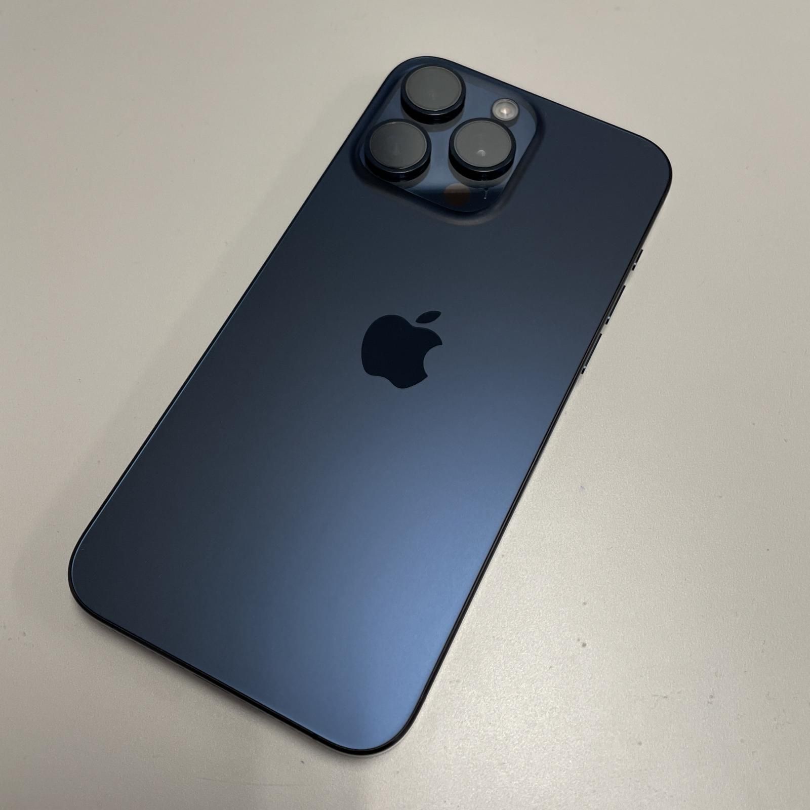 iPhone15 Pro Max ブルーチタニウム 256GB SIMフリー 96