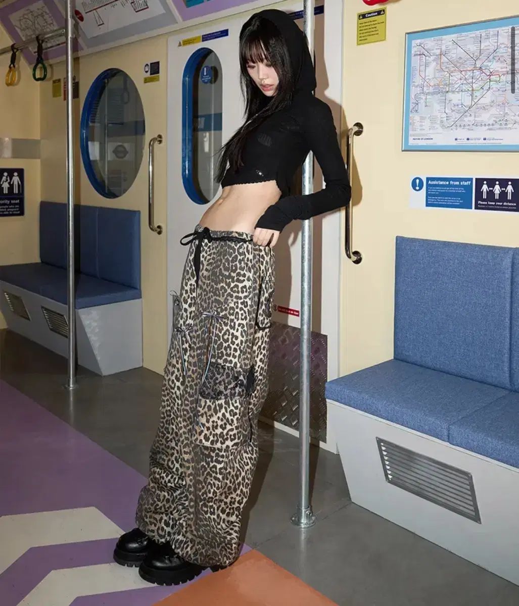 CHERRY QUIRI ヒョウ柄 レース カーゴパンツ ブラウン