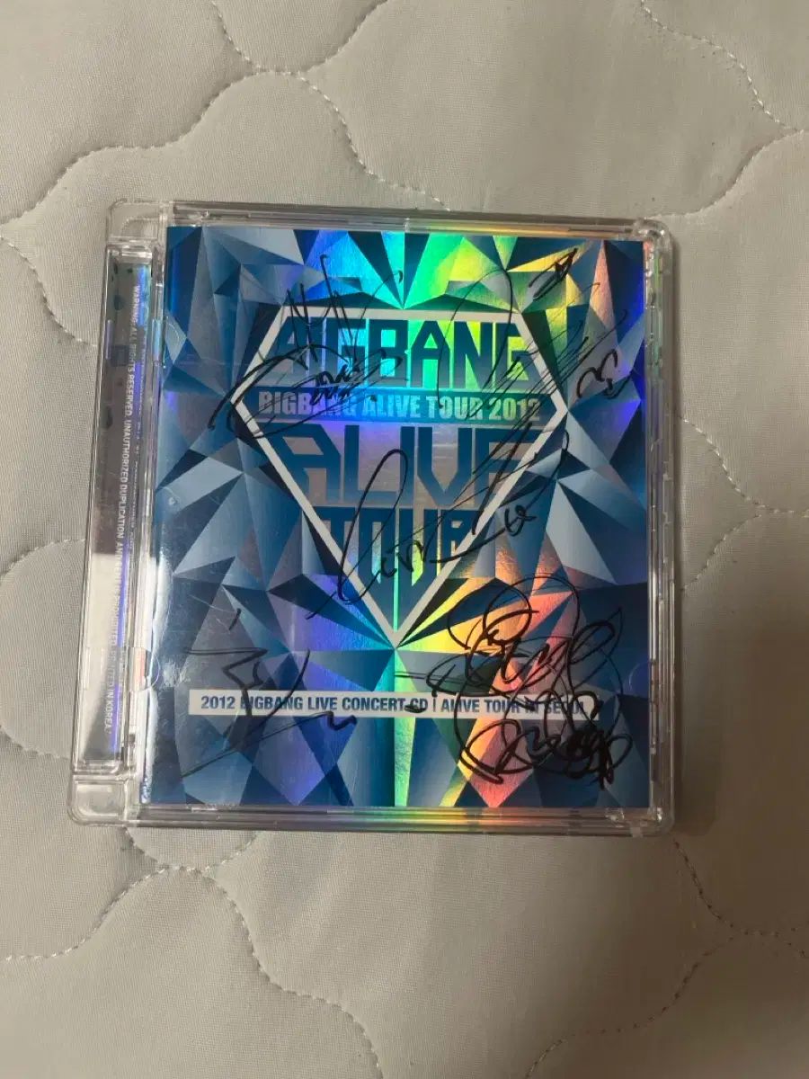 BIGBANG 5人サイン入り BIGBANG 5人 直筆サイン - メルカリ