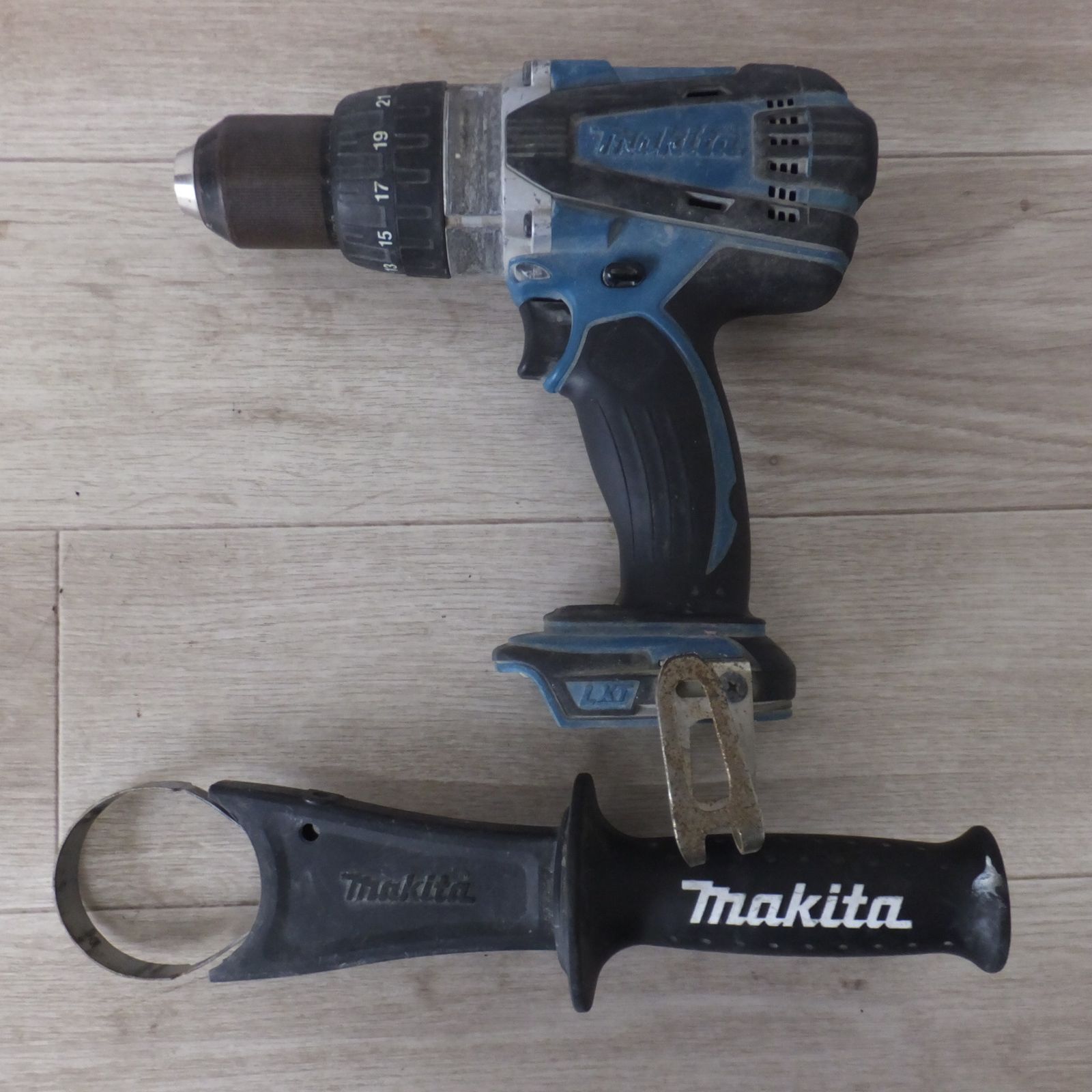 送料無料 マキタ makita 充電式電動ドライバドリル HP458D 18V 本体のみ