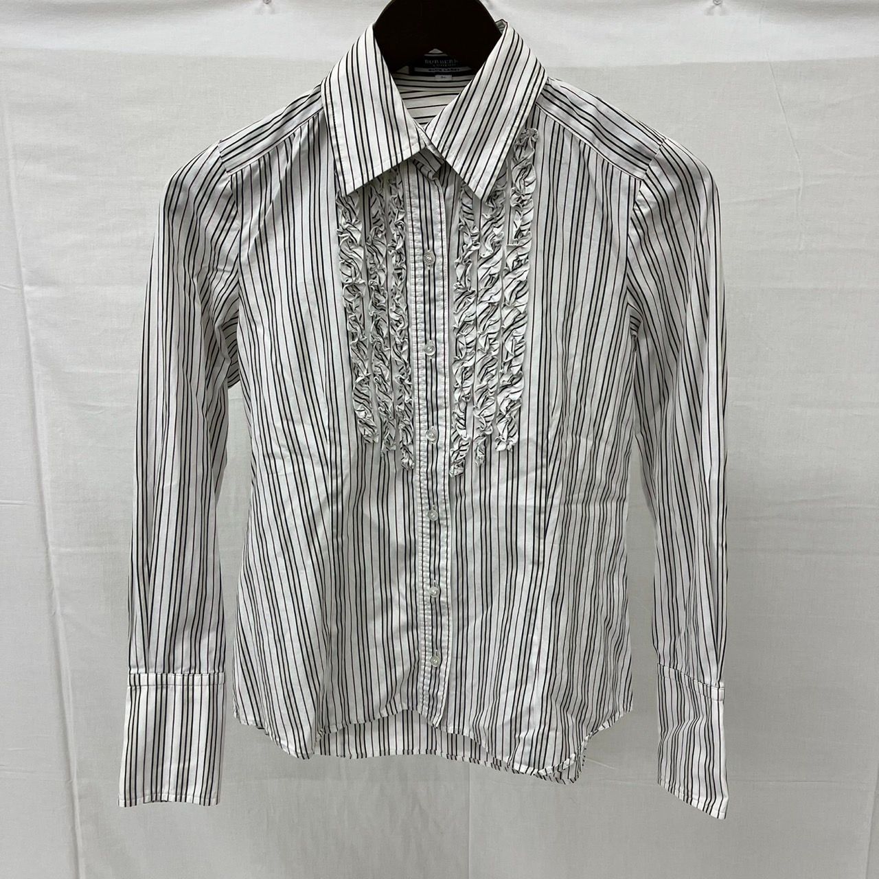 バーバリーブルーレーベル フリルシャツ 36(Sサイズ) 中古 バーバリーブルーレーベル フリルシャツ 36(Sサイズ) 中古