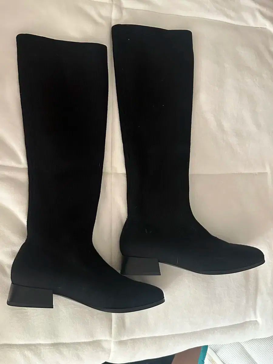 ビバイア タラプロ ブーツ ニットブーツ 37 サイズ