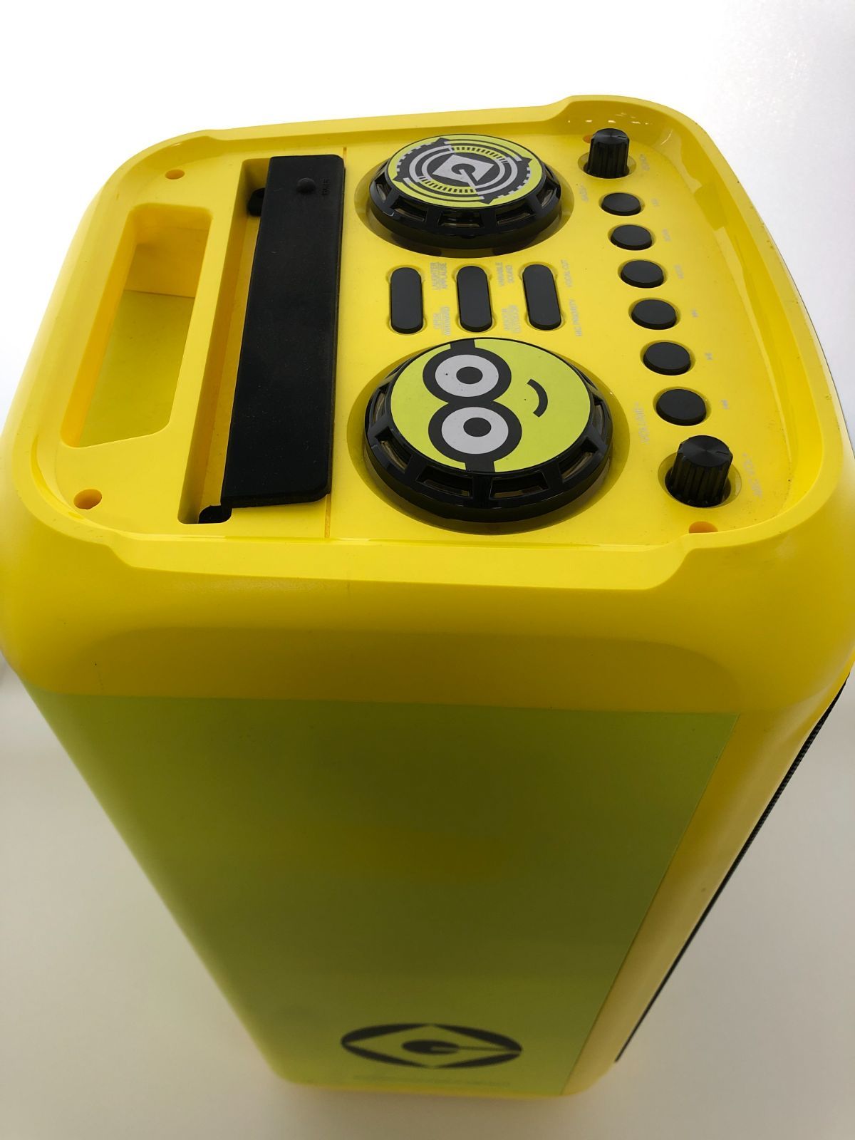 ミニオン パーティスピーカー ☆送料無料 MINION ミニオン パーティスピーカー 展示品により汚れあり