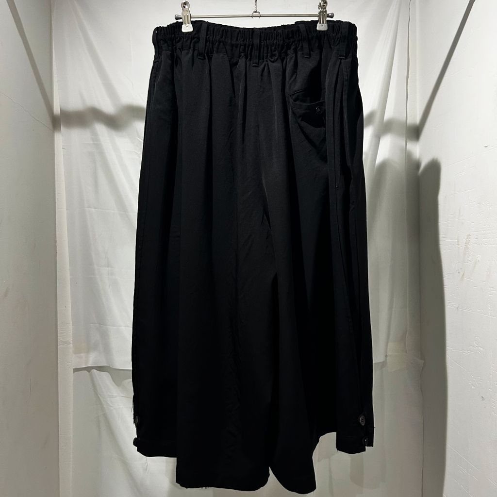Y'sワイズ ヨウジヤマモト レイヤード ウールギャバ パンツ L ブラック美品 YOHJI YAMAMOTO 23AW LAYERED DRAPED PANTS | HUES 福岡セレクト