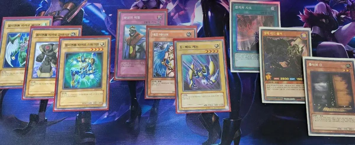 レッドベア&onちゃんラバーキーホルダーとBOXティッシュ レッドベア&on