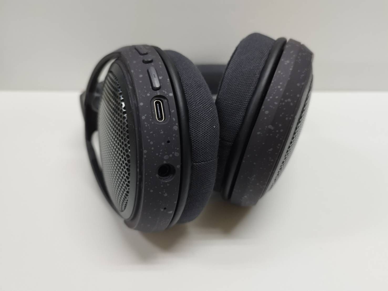 audio-technica