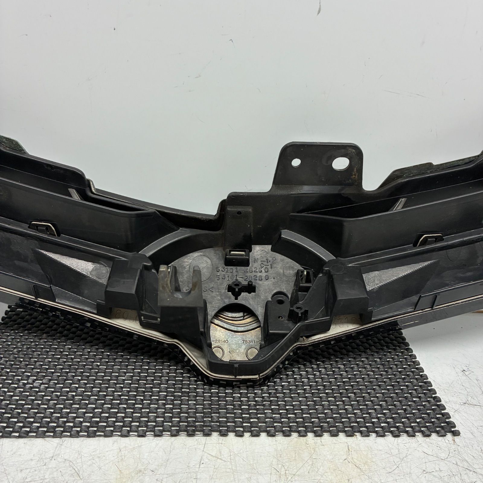 ACR50 ACR55 GSR50 GSR55 AHR20 エスティマ アエラス フロント
