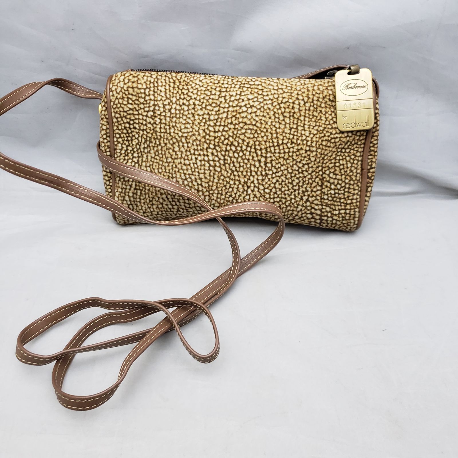 ショルダーバッグ