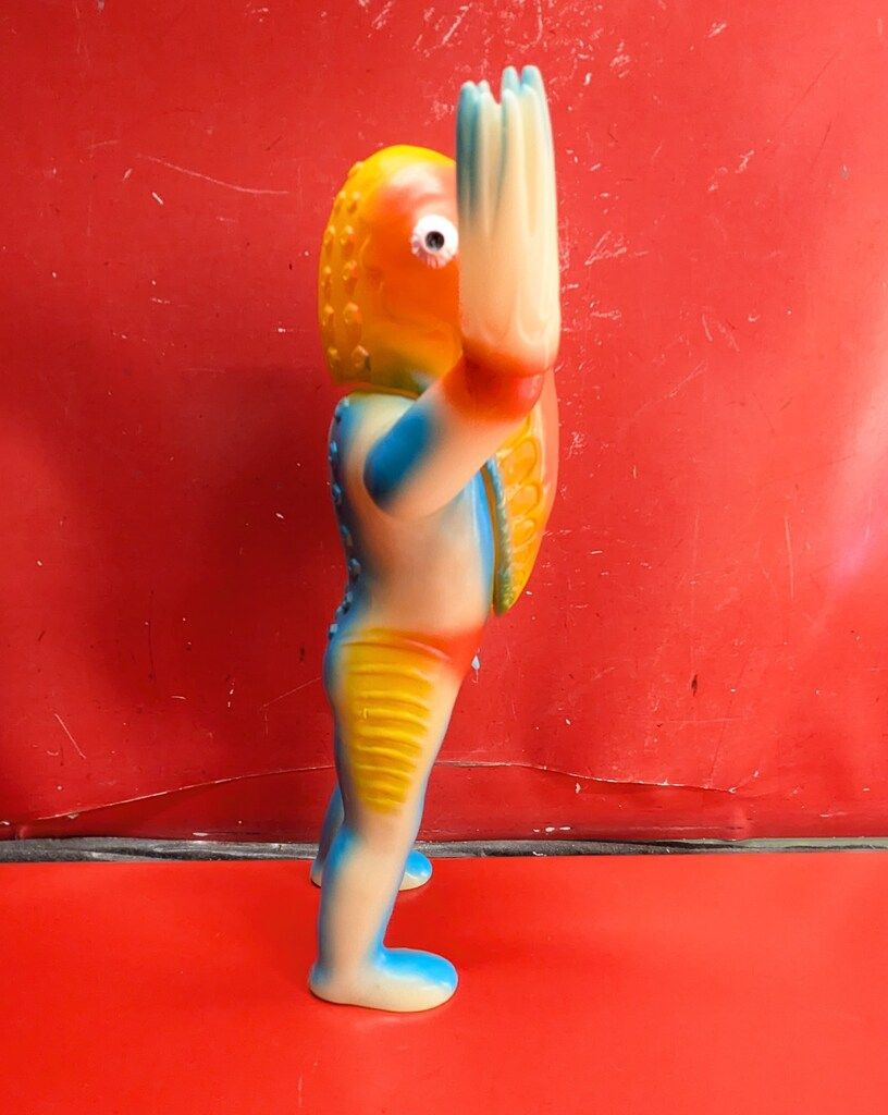 B-CLUB 復刻版怪獣シリーズ メトロン星人 蓄光版 ブルマァク