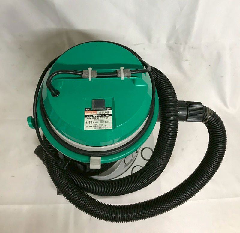 【北見市発】マキタ makita 集じん機 M440 緑 ヘッドブラシ無し (D6415mkmYM) 北見市発】マキタ makita 集じん機 M440 緑 ヘッドブラシ無し (D6415mkmYM)